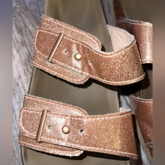 Madden Girl Sandals - Picture 4 of 4